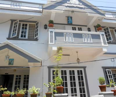 https://imgcld.yatra.com/ytimages/image/upload/t_hotel_yatra_city_desktop/v1413368058/Domestic Hotels/Hotels_Cochin/Gloria Homestay/Overview.jpg